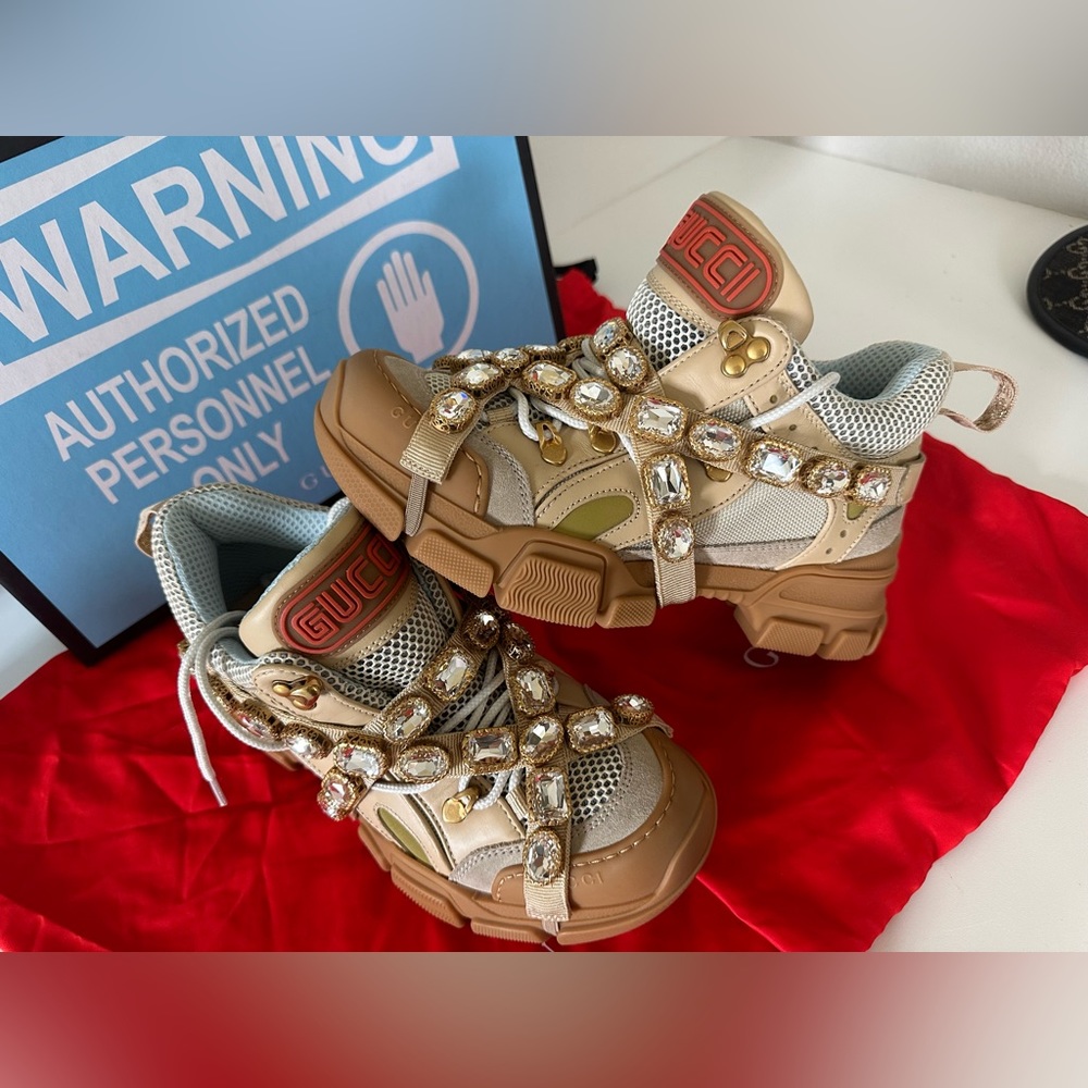 Gucci Shoes Brand New Never Worn - Picture 5 of 8